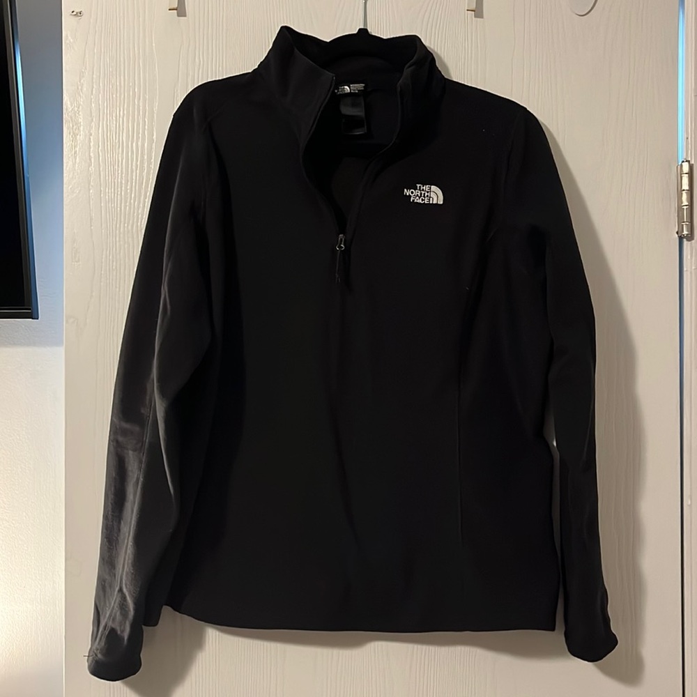Women’s North Face fleece